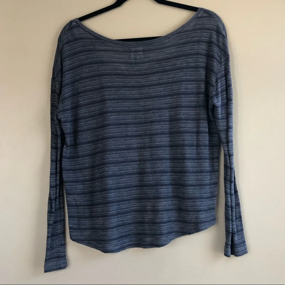 C&S Sweater - Picture 7 of 8